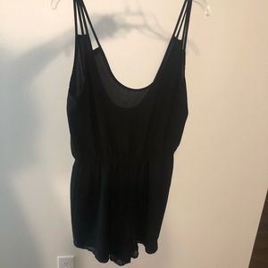 Black scoop neck Romper